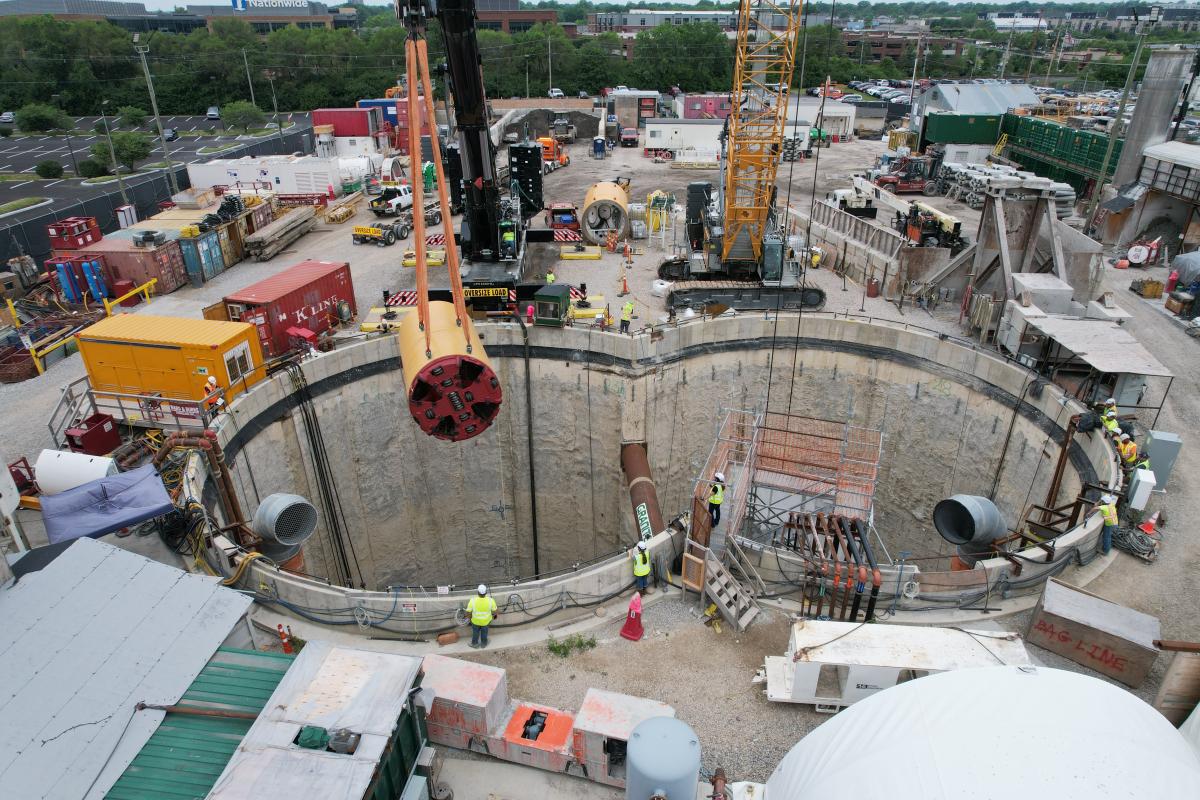 The microtunneling boring machine (MTBM) is lowered into the Gowdy shaft for Columbus, Ohio’s Lower Olentangy project.